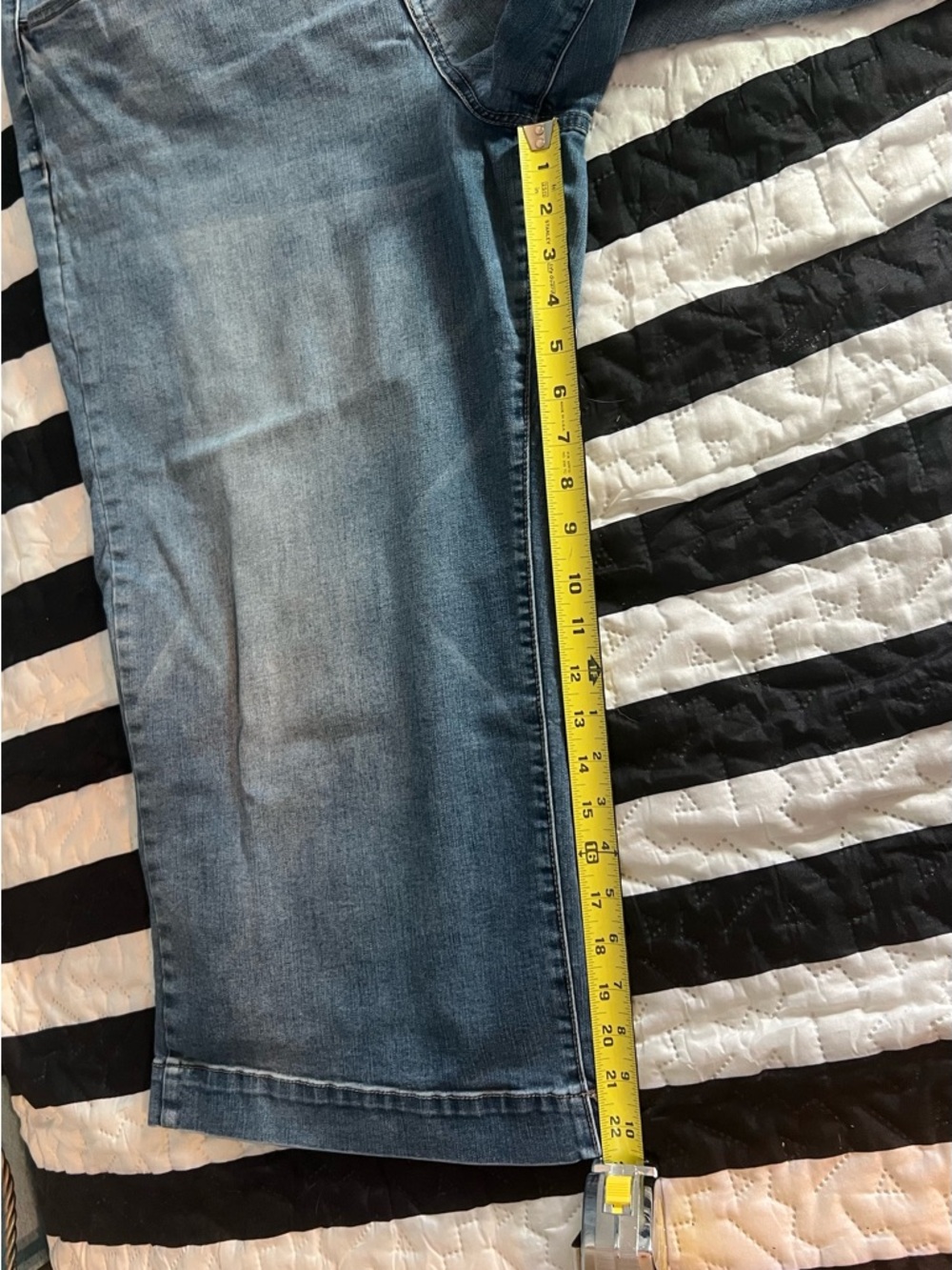 Terra & Sky Light Blue Wide-Leg Jeans (Ankle Jean) - Picture 4 of 7